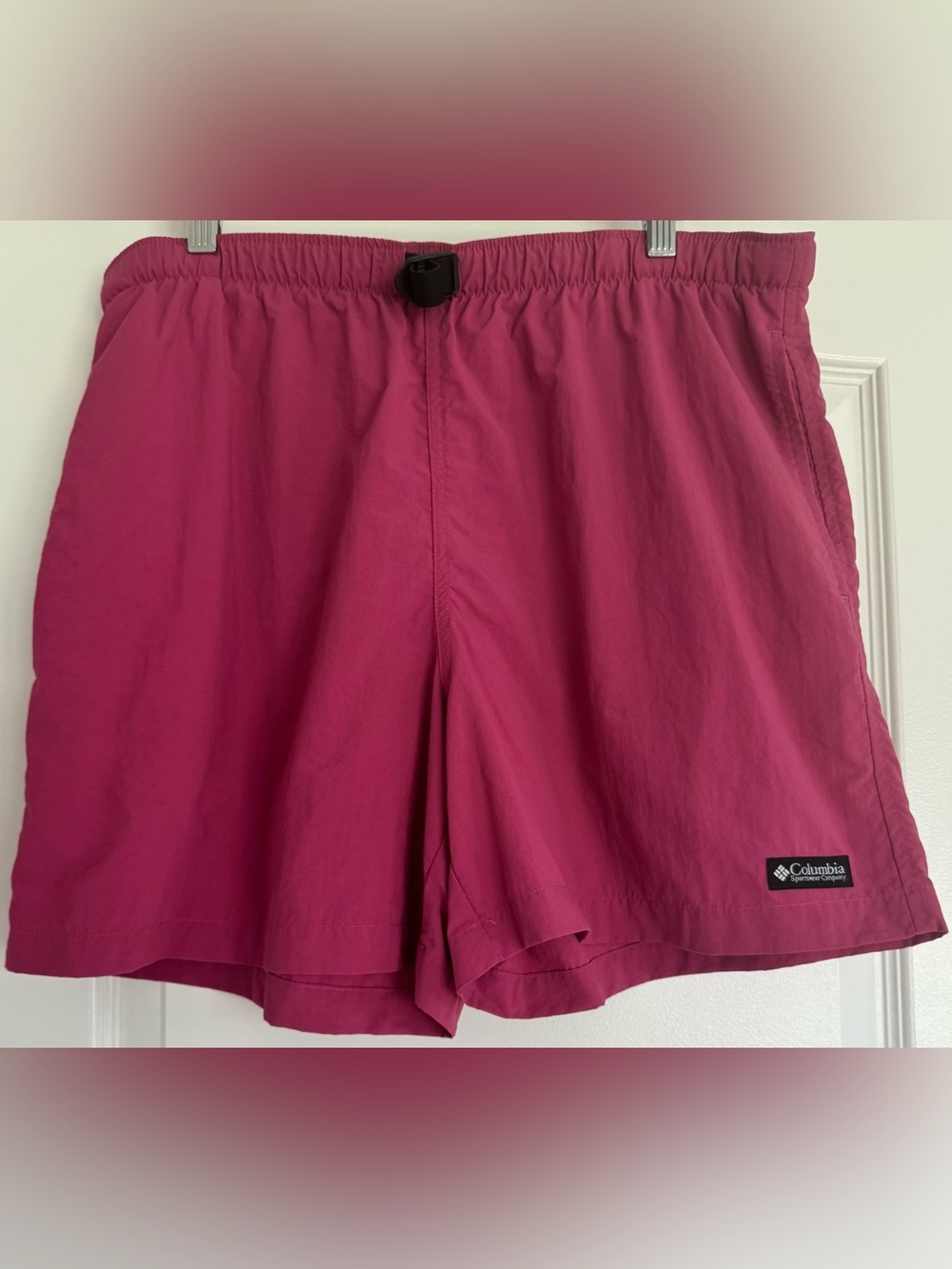 Columbia Women’s Pink Athletic Shorts Size L Outdoor Hiking Activewear